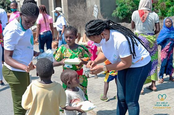 Feeding of Street Kids, Accra